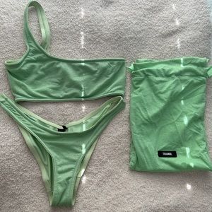Triangl bikini